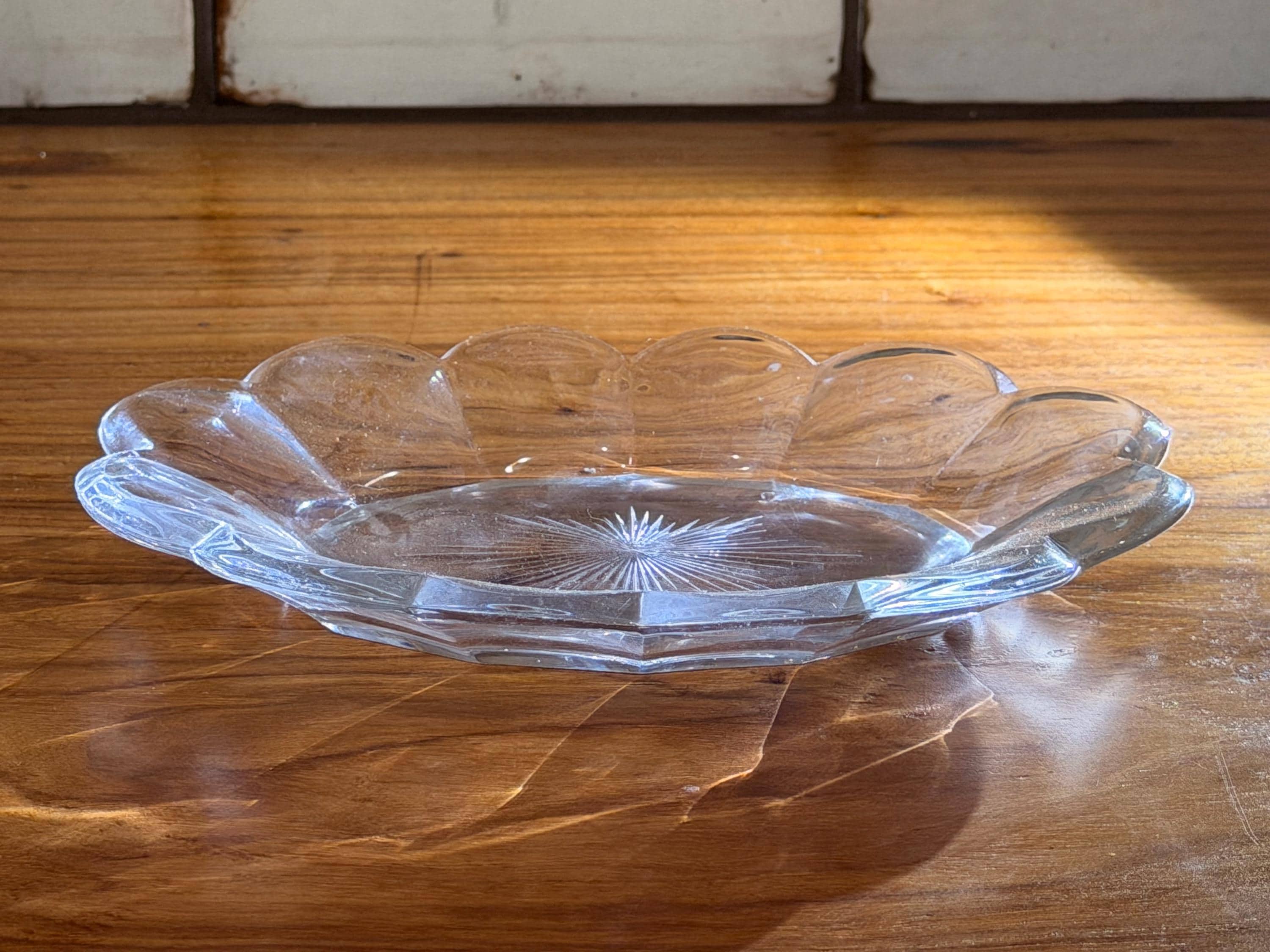 Vintage Heisey Glass Scalloped Bowl | Elegant Glass Starburst Dish