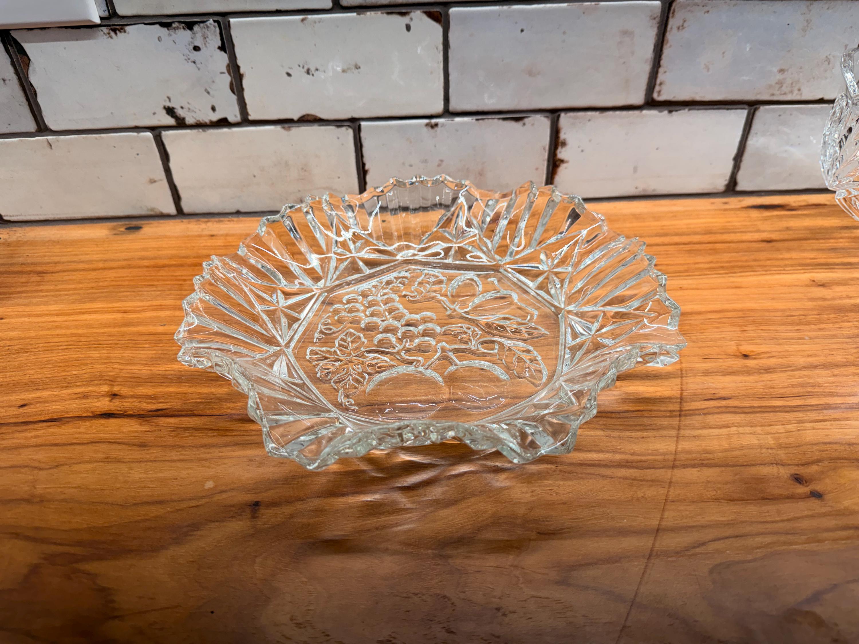 Federal Glass Pioneer Fruit Bowl | Clear Pressed Glass Serving Dish