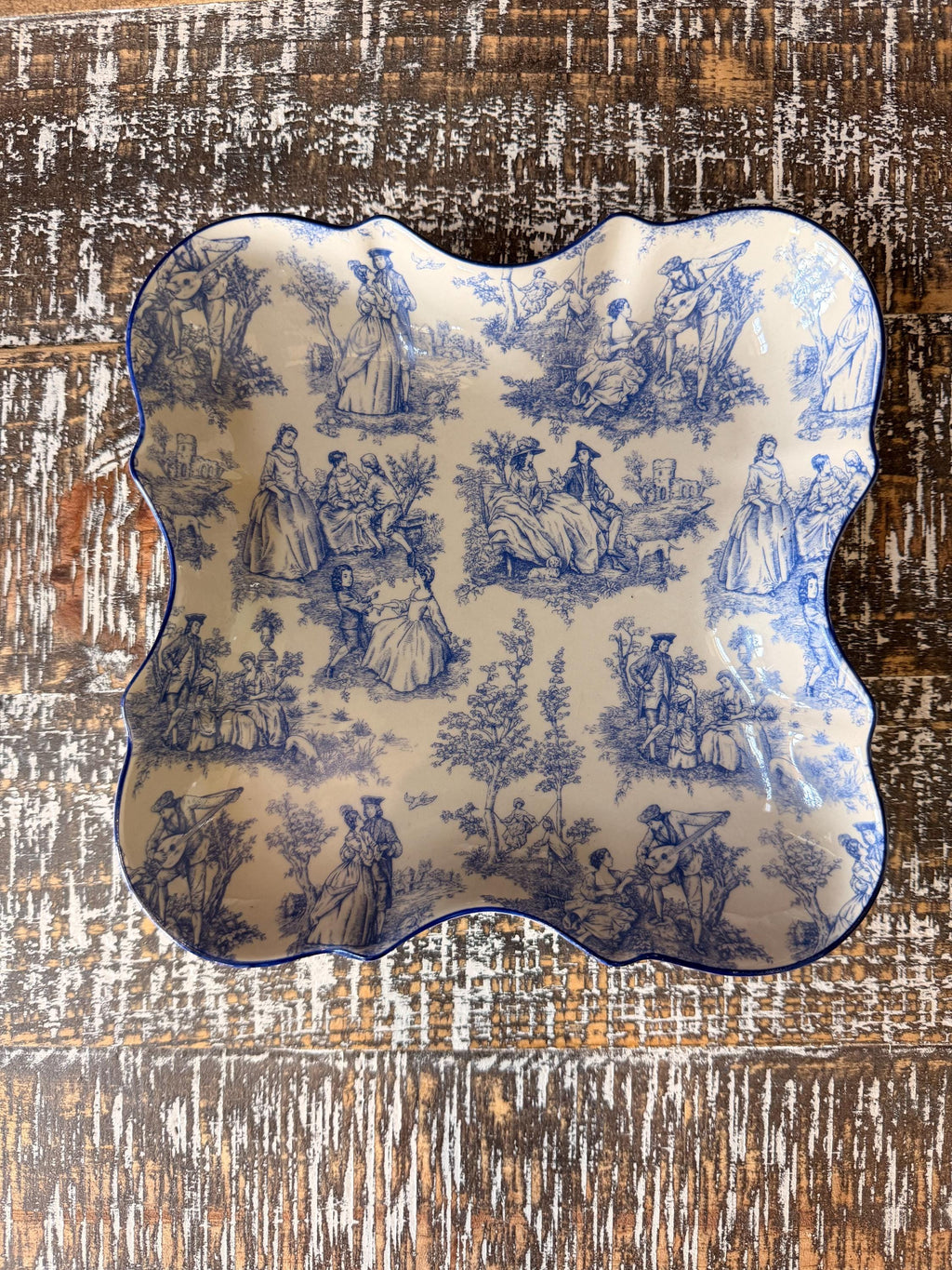 Vintage Orchid Designs England Country Life Blue & White Toile Scalloped Centerpiece Bowl