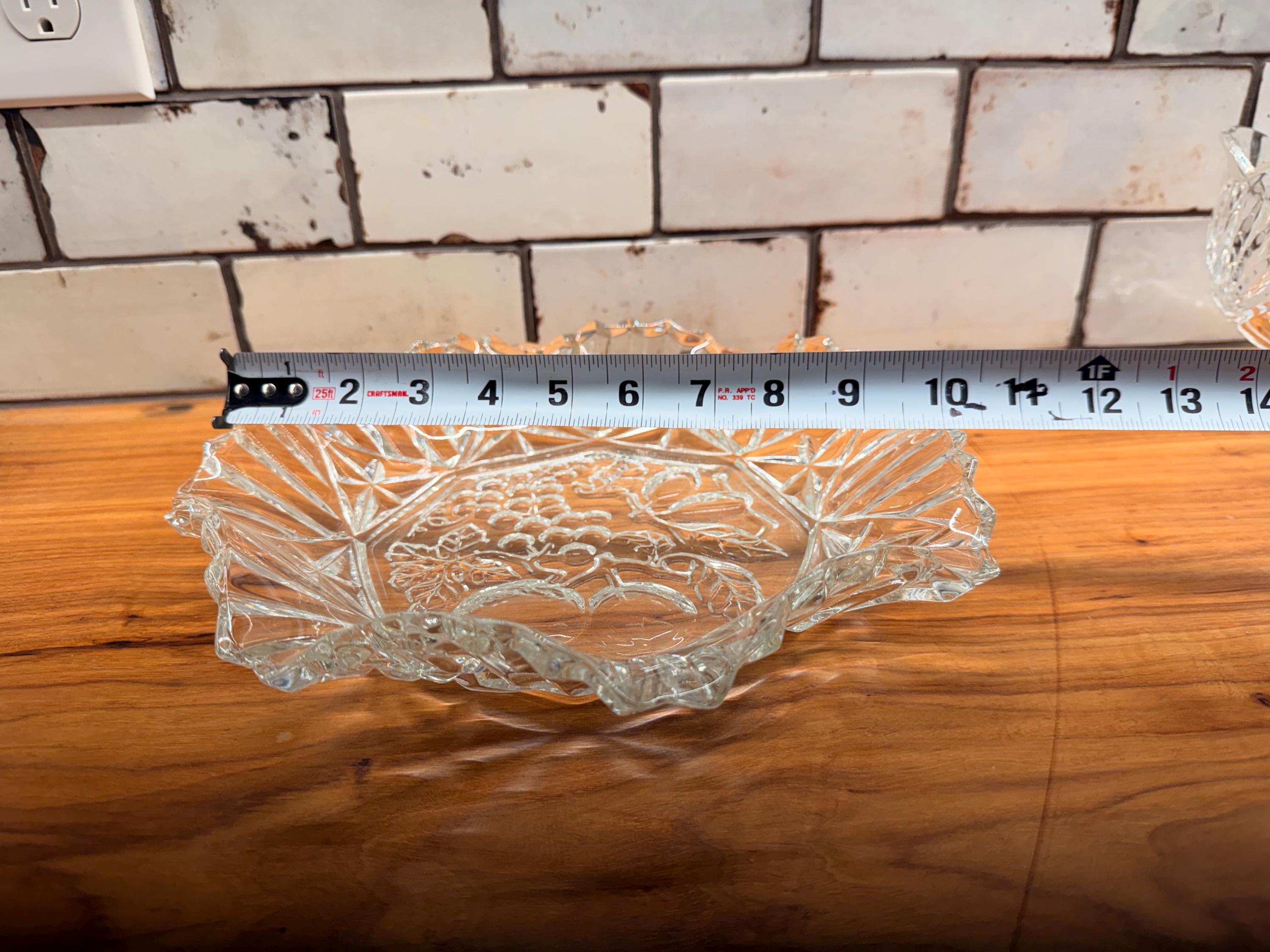Federal Glass Pioneer Fruit Bowl | Clear Pressed Glass Serving Dish