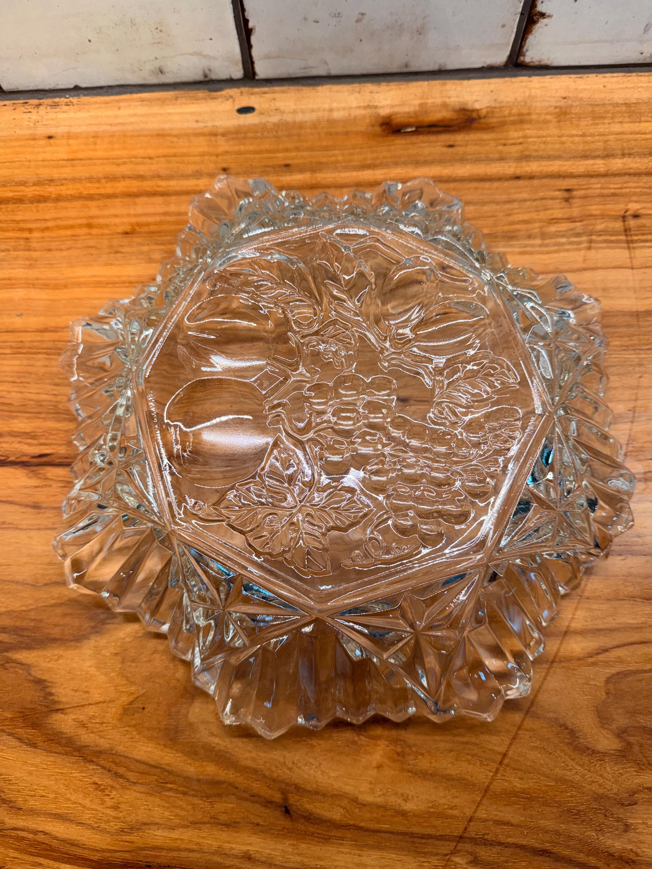 Federal Glass Pioneer Fruit Bowl | Clear Pressed Glass Serving Dish