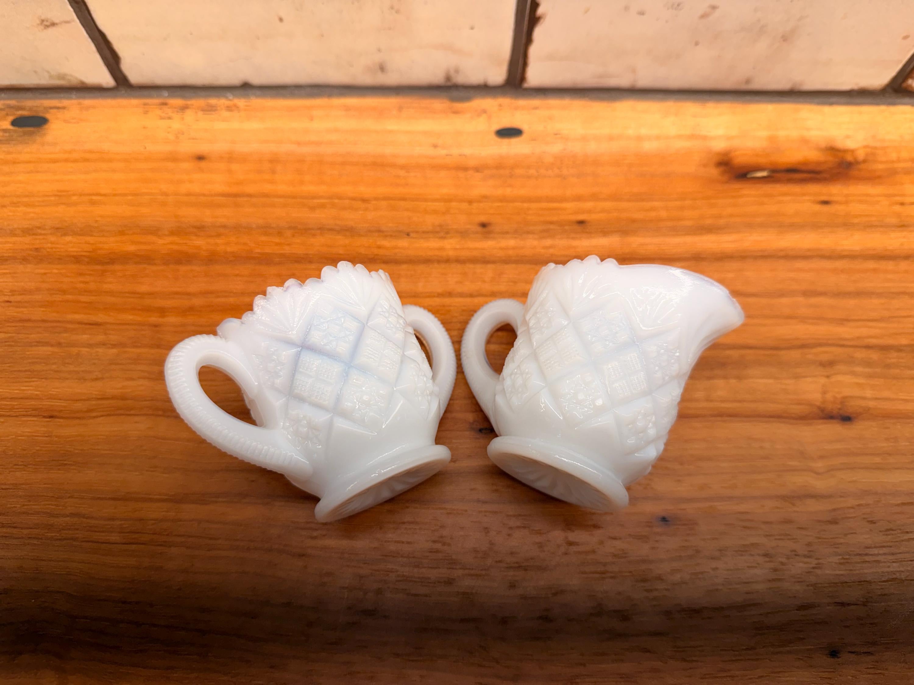 Vintage Westmoreland Milk Glass Miniature Creamer & Sugar Set – Old Quilt Pattern